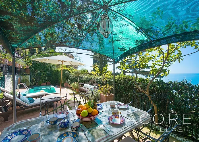 빌라 Gaia - Sea View, Pool, Terrace, Patio & Courtyard