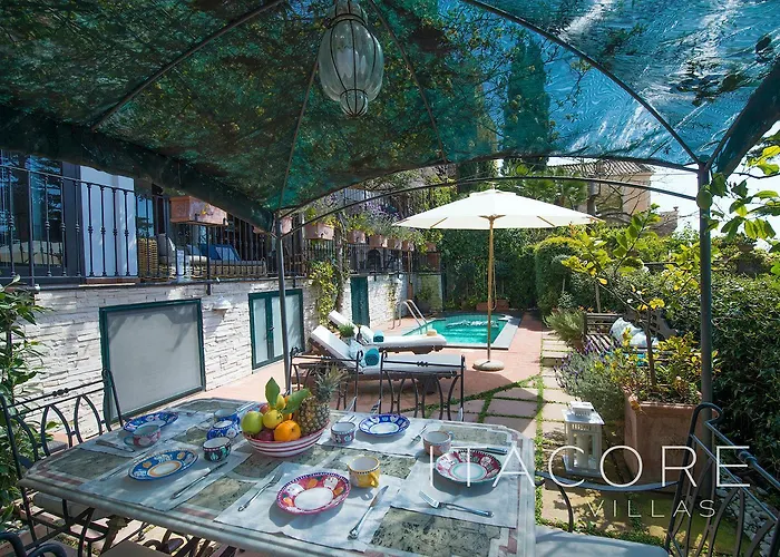 Villa Gaia - Sea View, Pool, Terrace, Patio & Courtyard Positano