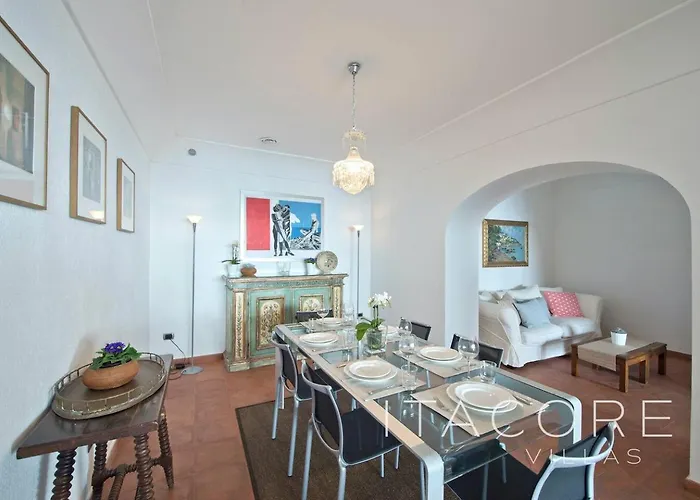 Gaia - Sea View, Pool, Terrace, Patio & Courtyard Positano